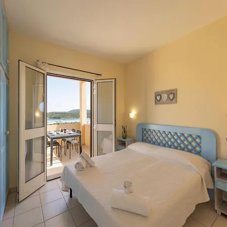 Daire Relax Near The With Sea View